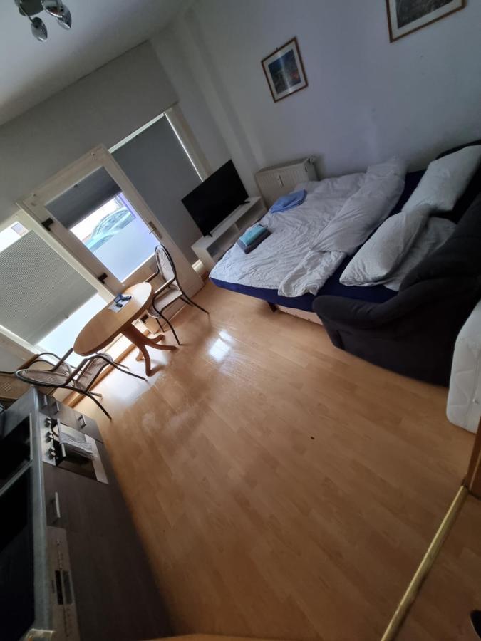 Apartment Zentrale 2 Zimmer Eg Mit Balkon